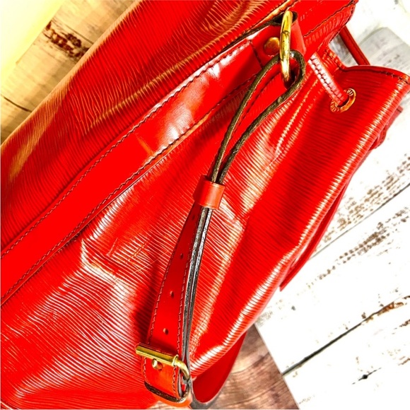 🥳 Louis Vuitton NEONOE. Custom Job by an artist. RARE!! - Picture 12 of 13